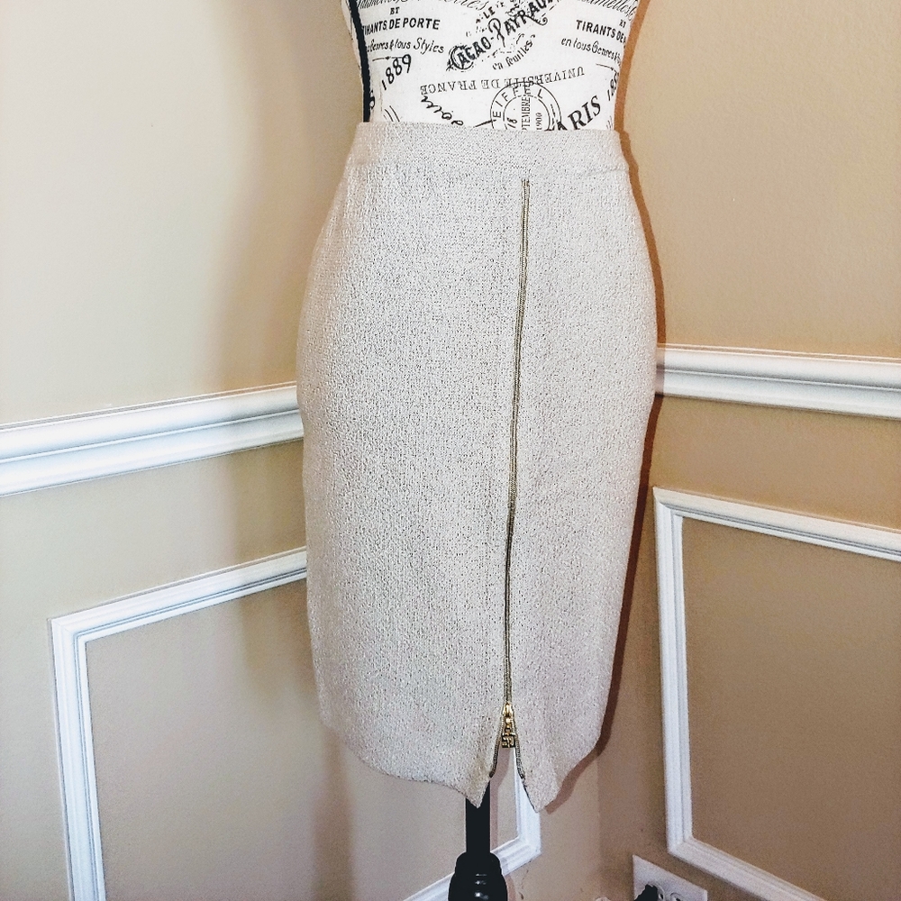 ST JOHN COLLECTION 4-6  BOUCLE KNIT OATMEAL SKIRT